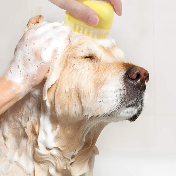 Dog Bathing Massage Brush – Gentle, Soothing & Deep-Clean Baths!