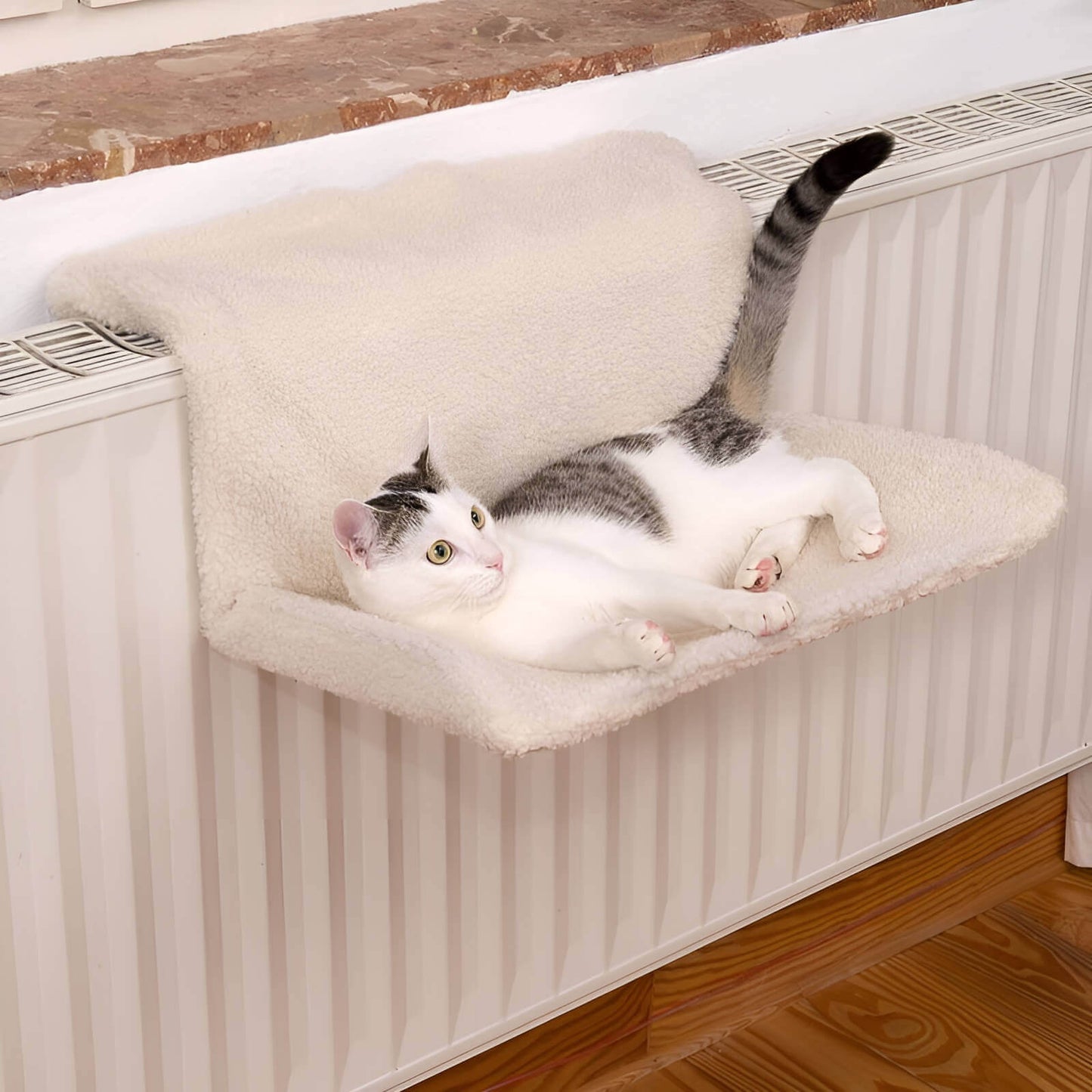 Plush Cat Radiator Bed – The Ultimate Warm & Cozy Lounging Spot